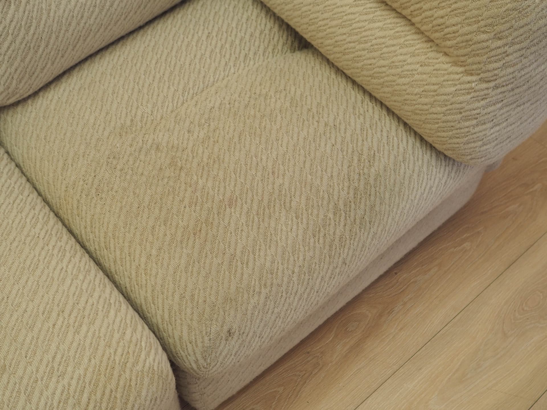 Modular Sofa Kiitos, beige fabric, by T. Ammannati & G. Vitelli, Rossi di Albizzate, Italy, 1970s. - 345965