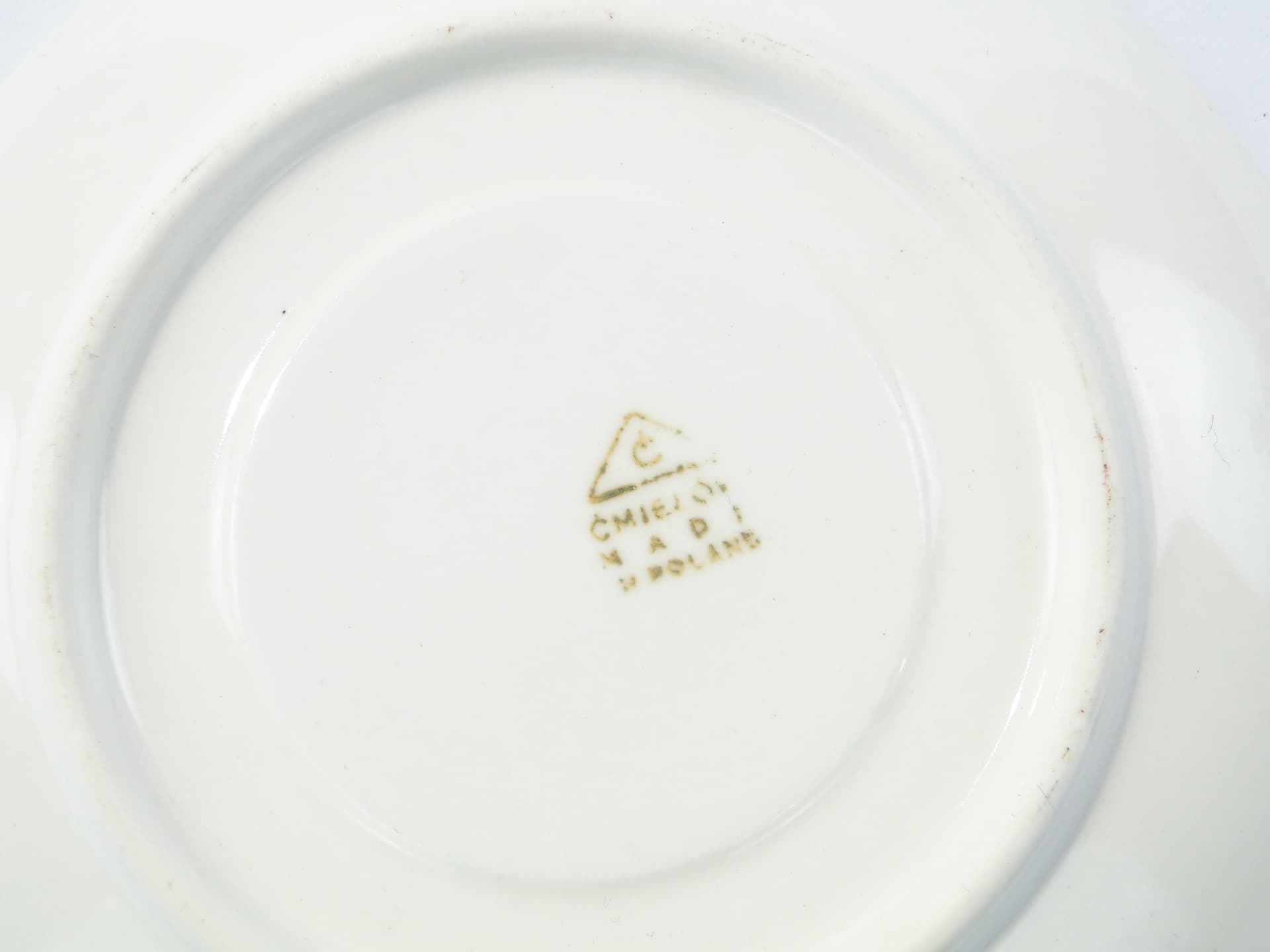 Saucer Ida, yellow white porcelain, gold, by W. Potacki, Ćmielów, Poland, 1960s. - 346096