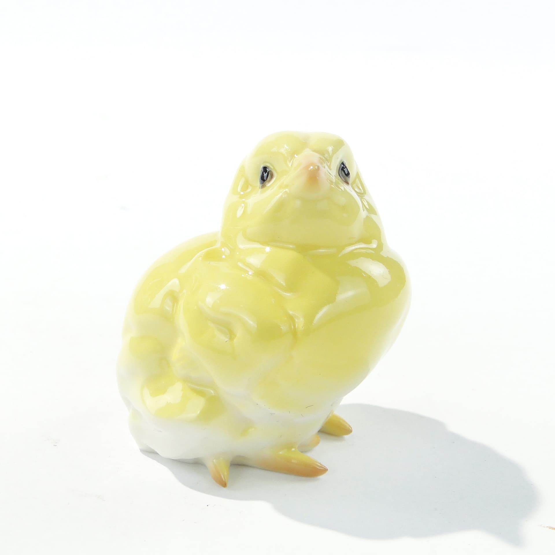 Cabinet figurine Chick on the Hunt, shaded porcelain, Hutschenreuther, Germany, 1950s - 346162