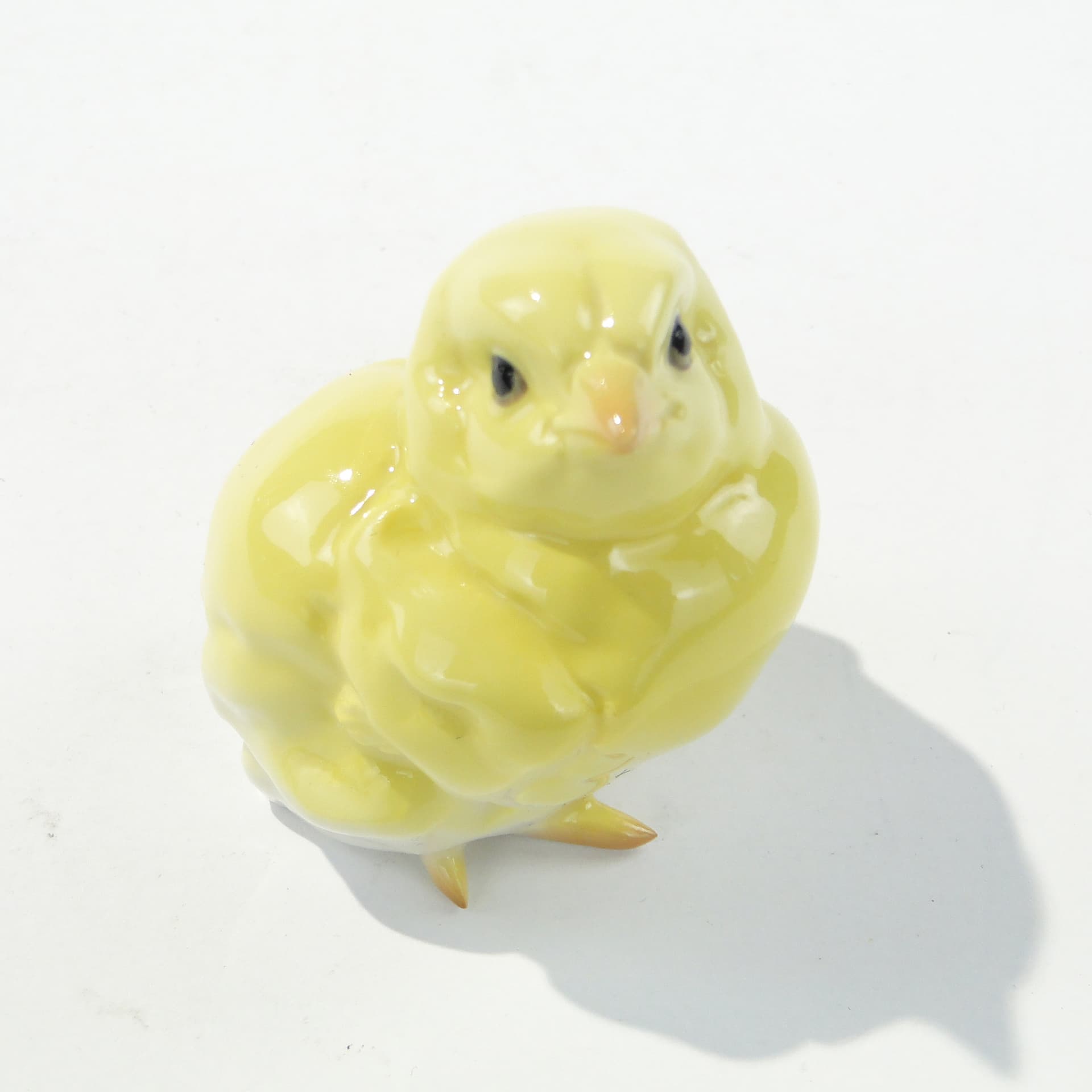 Cabinet figurine Chick on the Hunt, shaded porcelain, Hutschenreuther, Germany, 1950s - 346164
