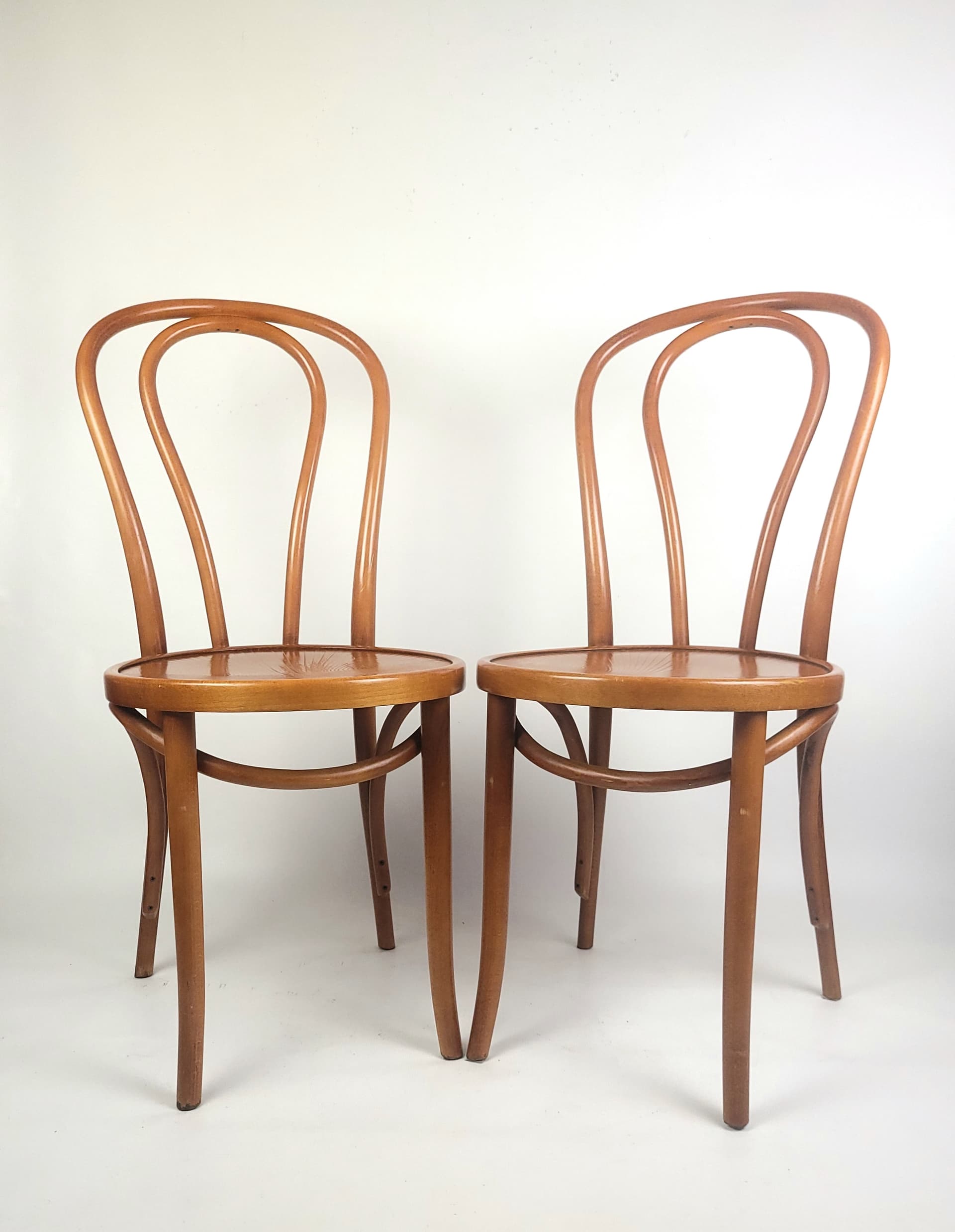 Pair of bentwood chairs, brown wood, 1970s. - 346217