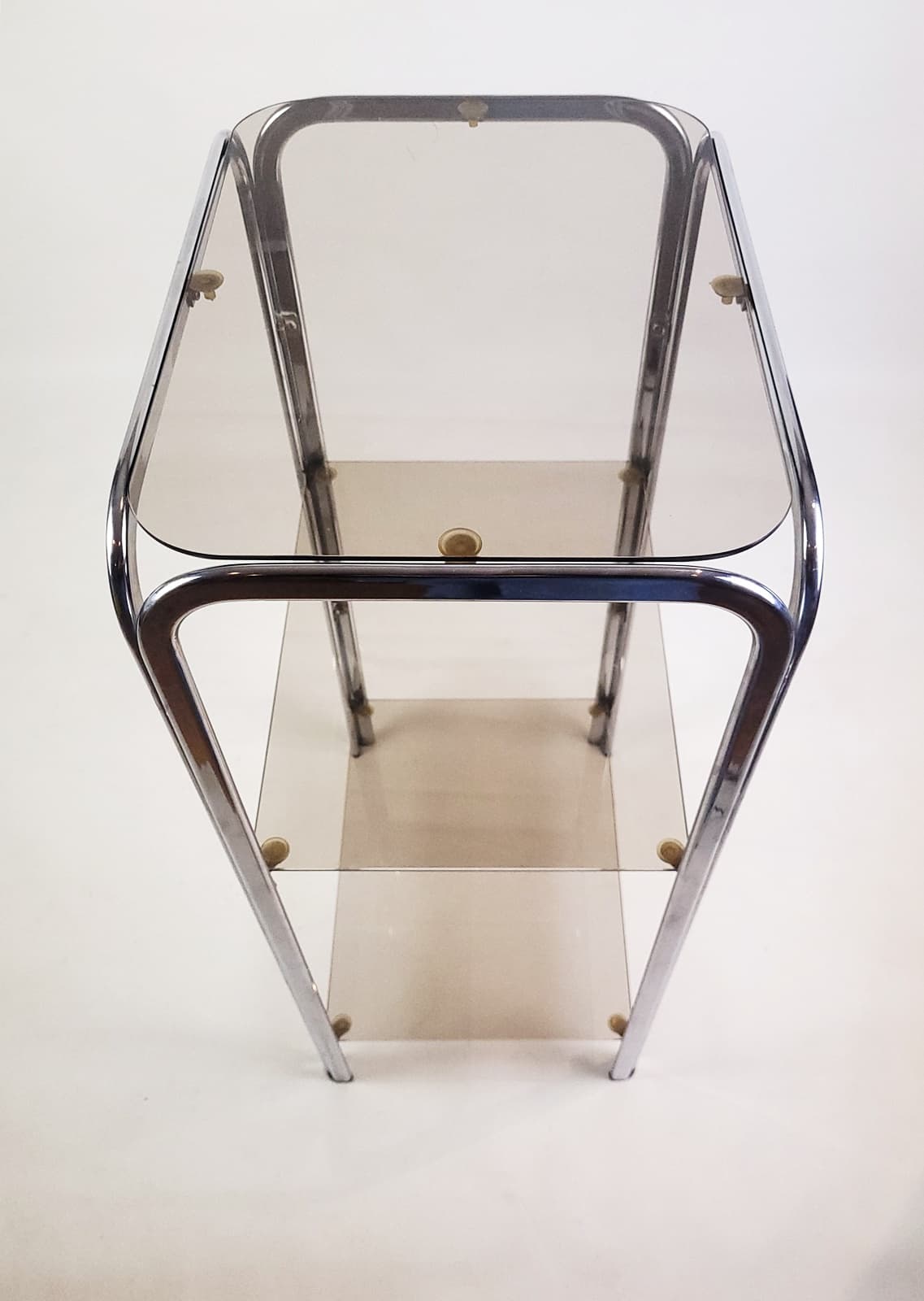 Shelving unit, chrome, smoked glass, 1970s. - 346255