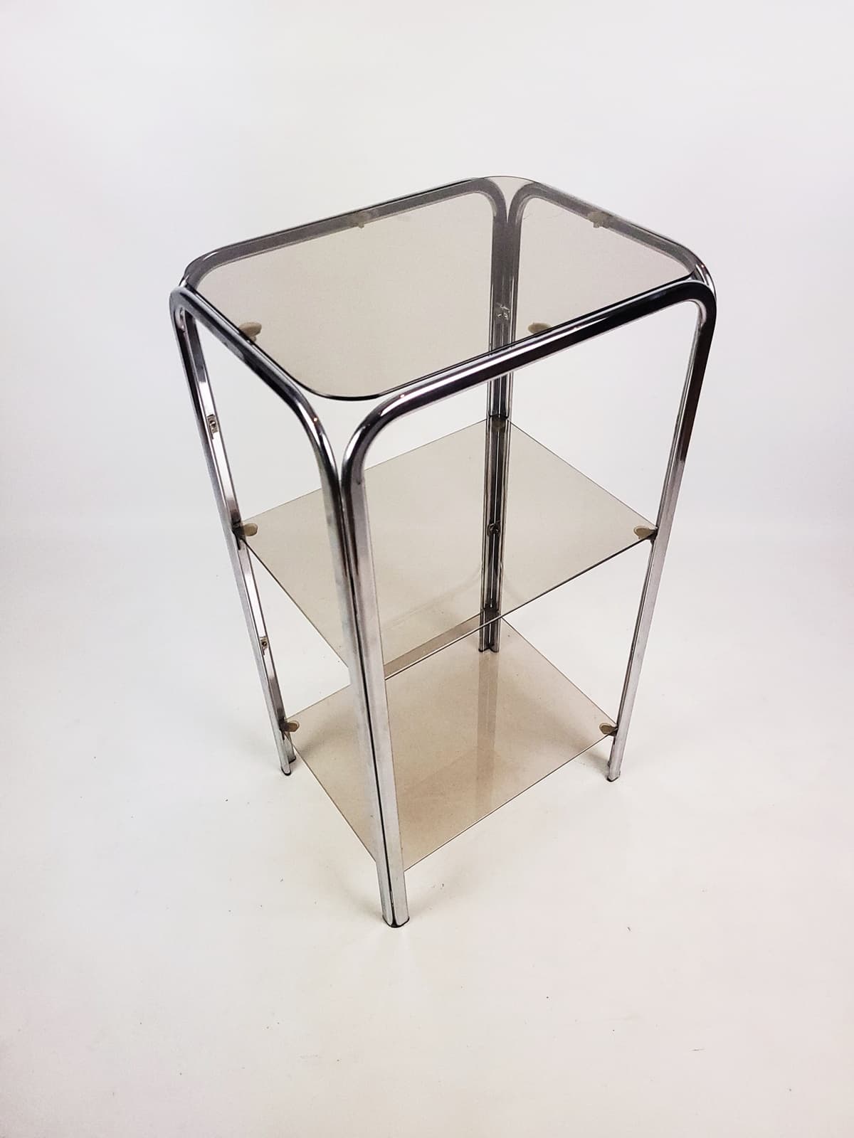 Shelving unit, chrome, smoked glass, 1970s. - 346254
