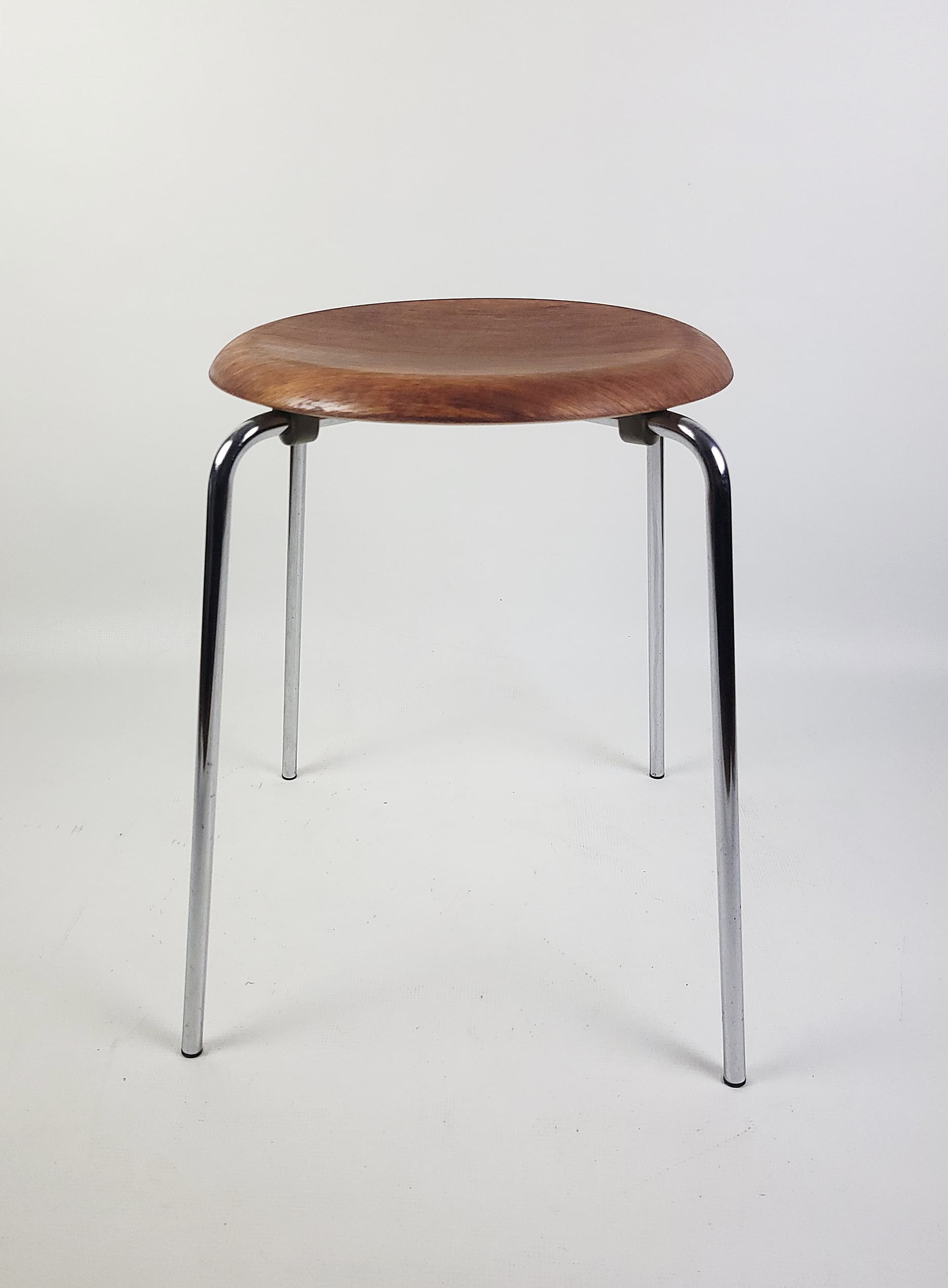 Stool Dot, brown plywood, chrome steel, by A. Jacobsen, Fritz Hansen, Denmark, 1970s. - 346355