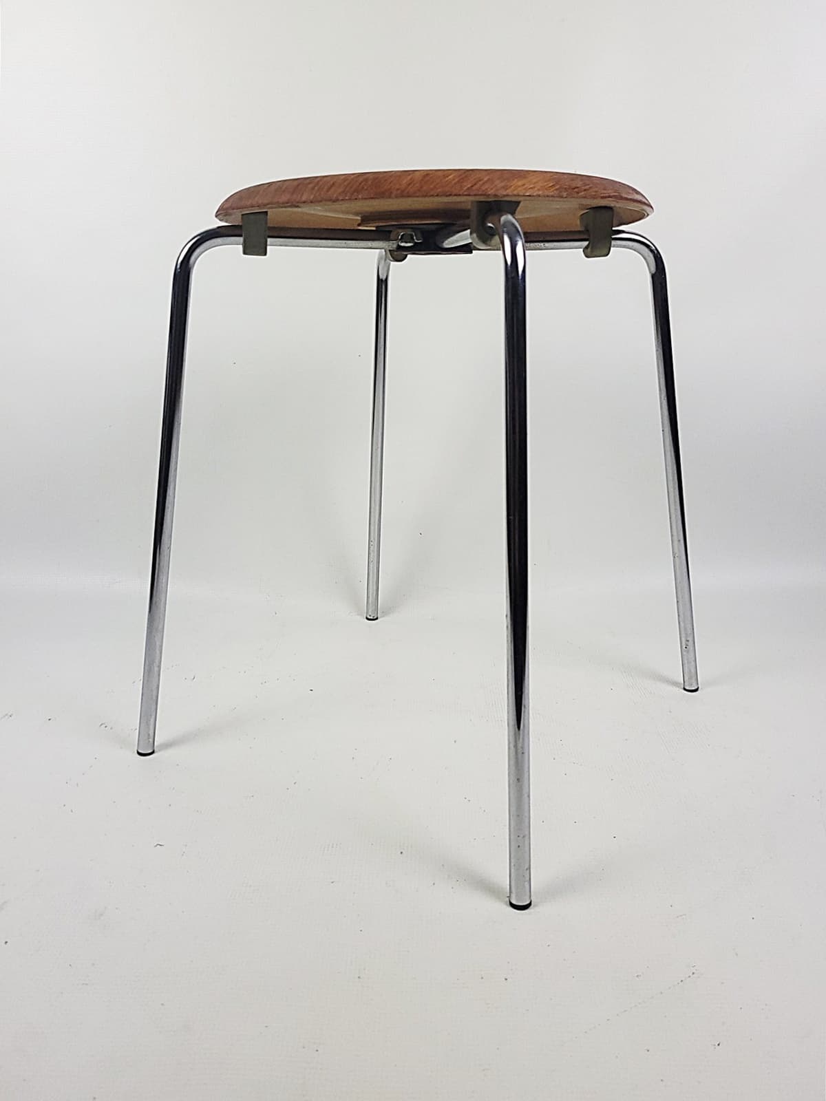 Stool Dot, brown plywood, chrome steel, by A. Jacobsen, Fritz Hansen, Denmark, 1970s. - 346350