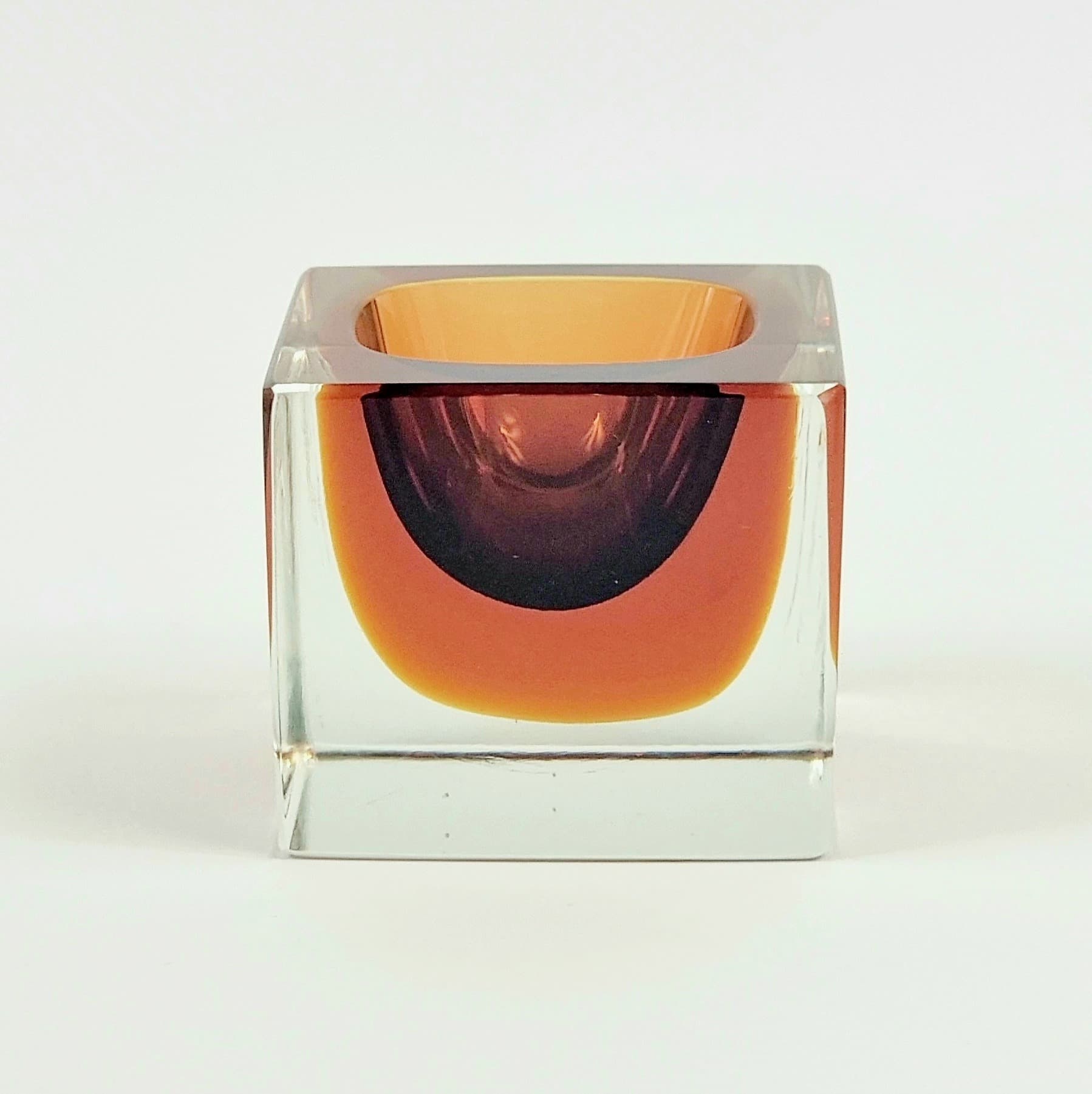 Ashtray Murano, burgundy orange transparent glass, Italy, 1970s. - 346455