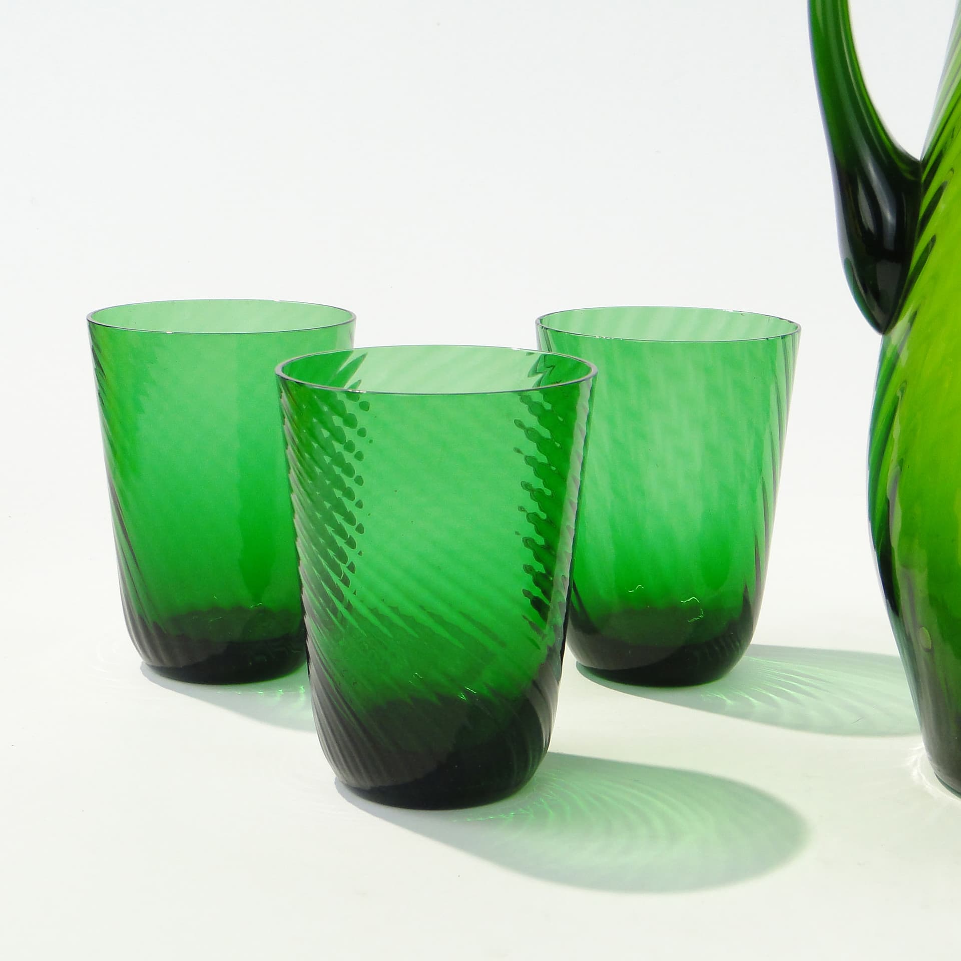 Beverage set Wir, emerald glass, by Z. Horbowy, Huta Szkła Sudety, Poland, 1970s. - 346504
