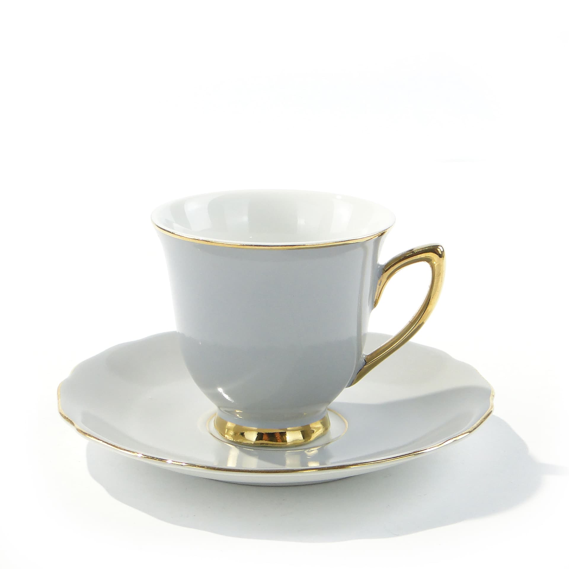 Coffee cup, white porcelain, gold, Rudolf Kämpf, Czechoslovakia, 1950s. - 346581