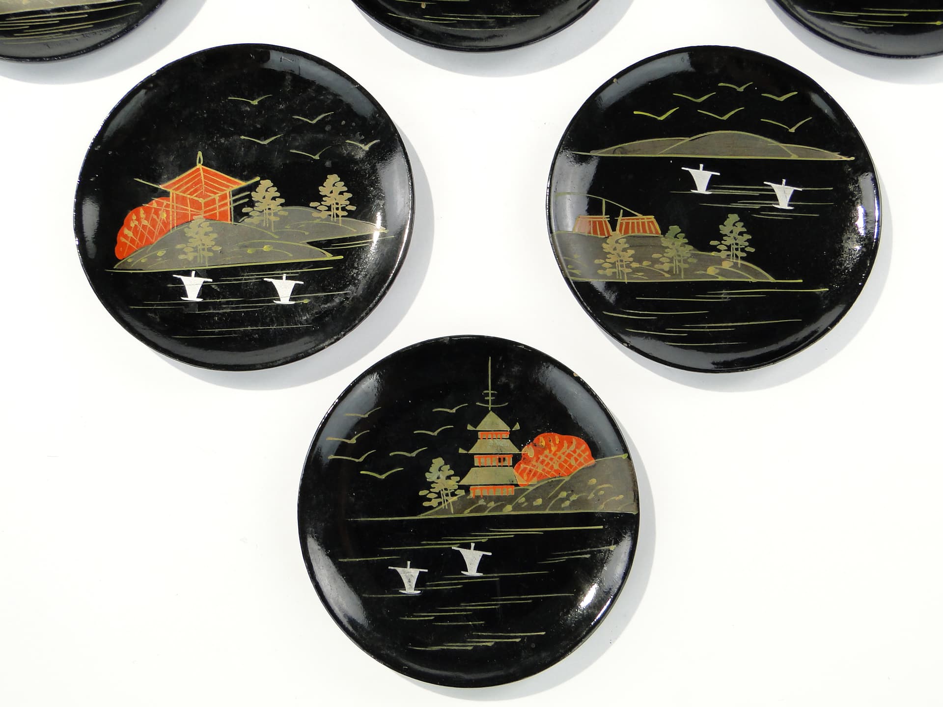 Sweet serving set Kashiki-setto, burgundy lacquer, wood, Japan, 1950s. - 346621