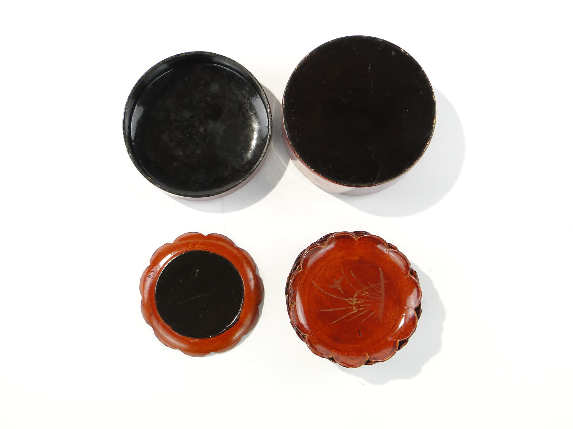 Confectionery set Kashiki-setto, burgundy lacquer gold, wood, Japan, 1950s - 346699