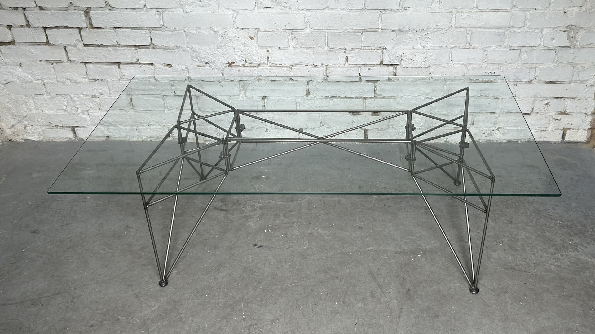 Side table, transparent glass, silver stainless steel, 1980s. - 346703