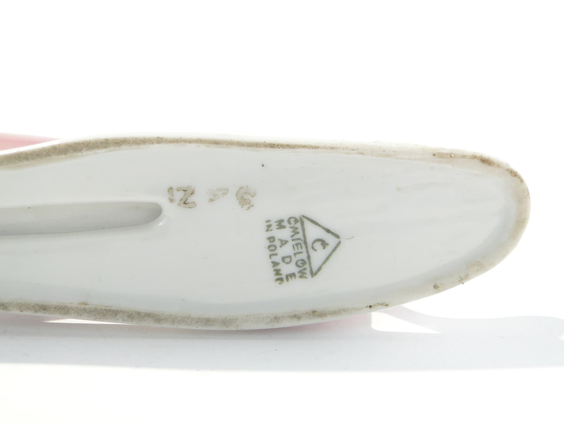 Figurine Łasiczka, pink porcelain, by M. Naruszewicz, Ćmielów, Poland, 1950s. - 346726