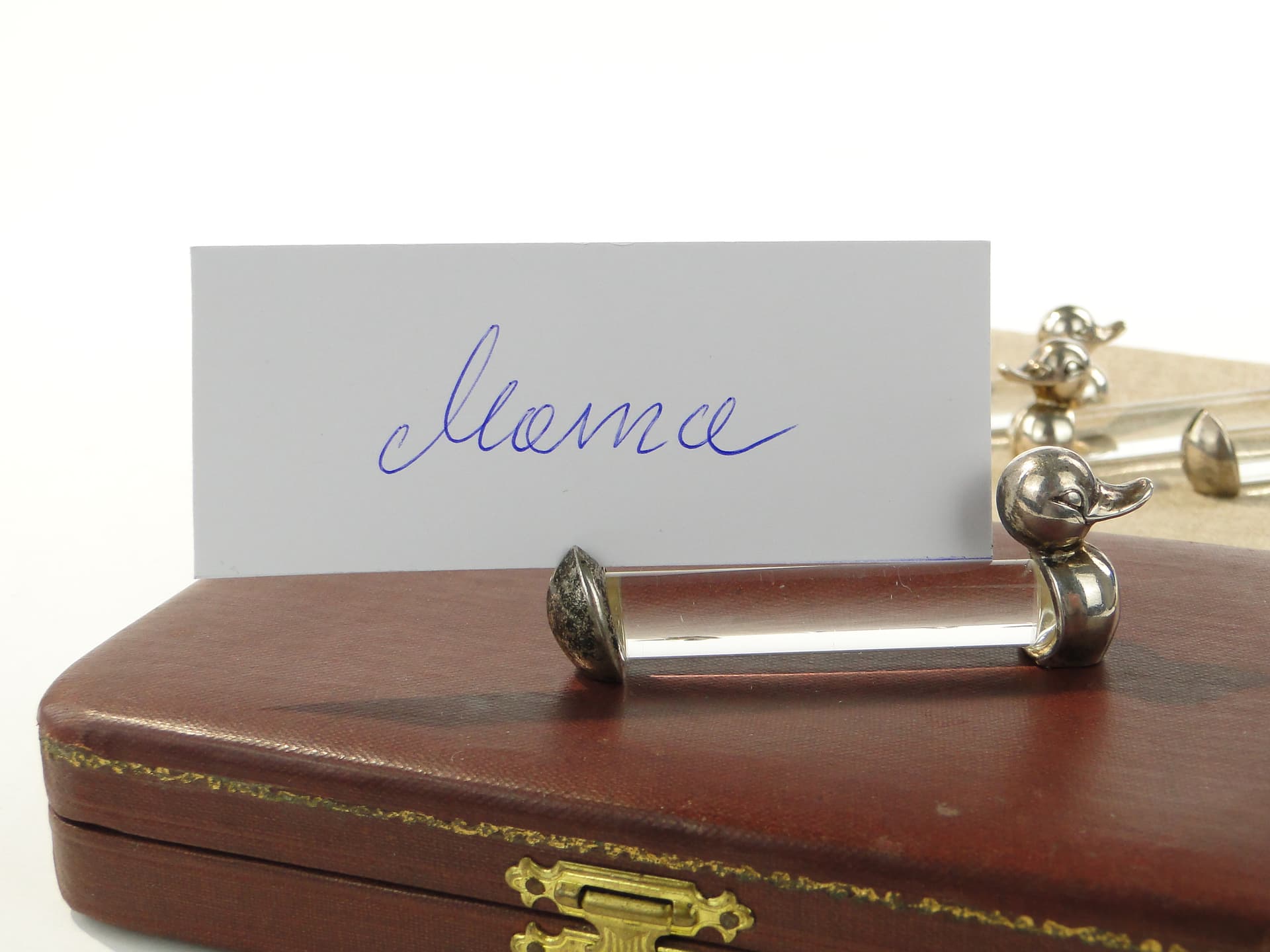 Set of table card holders, figural, transparent crystal, silver metal, France, 1950s - 346748