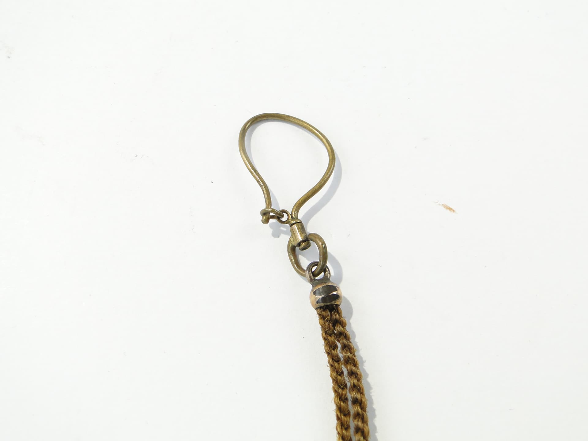 Pocket watch key with fob, gilt brass, human hair, Europe, 19th century - 346812
