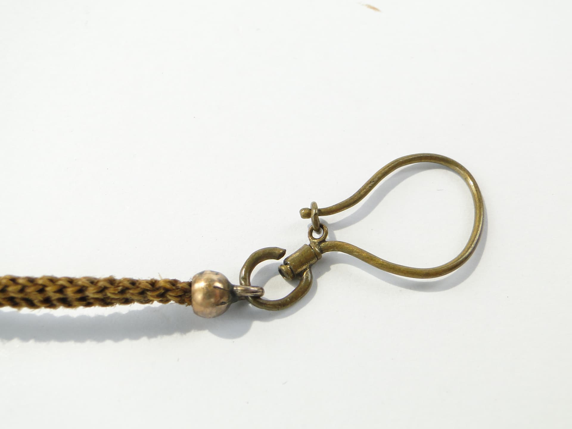 Pocket watch key with fob, gilt brass, human hair, Europe, 19th century - 346813