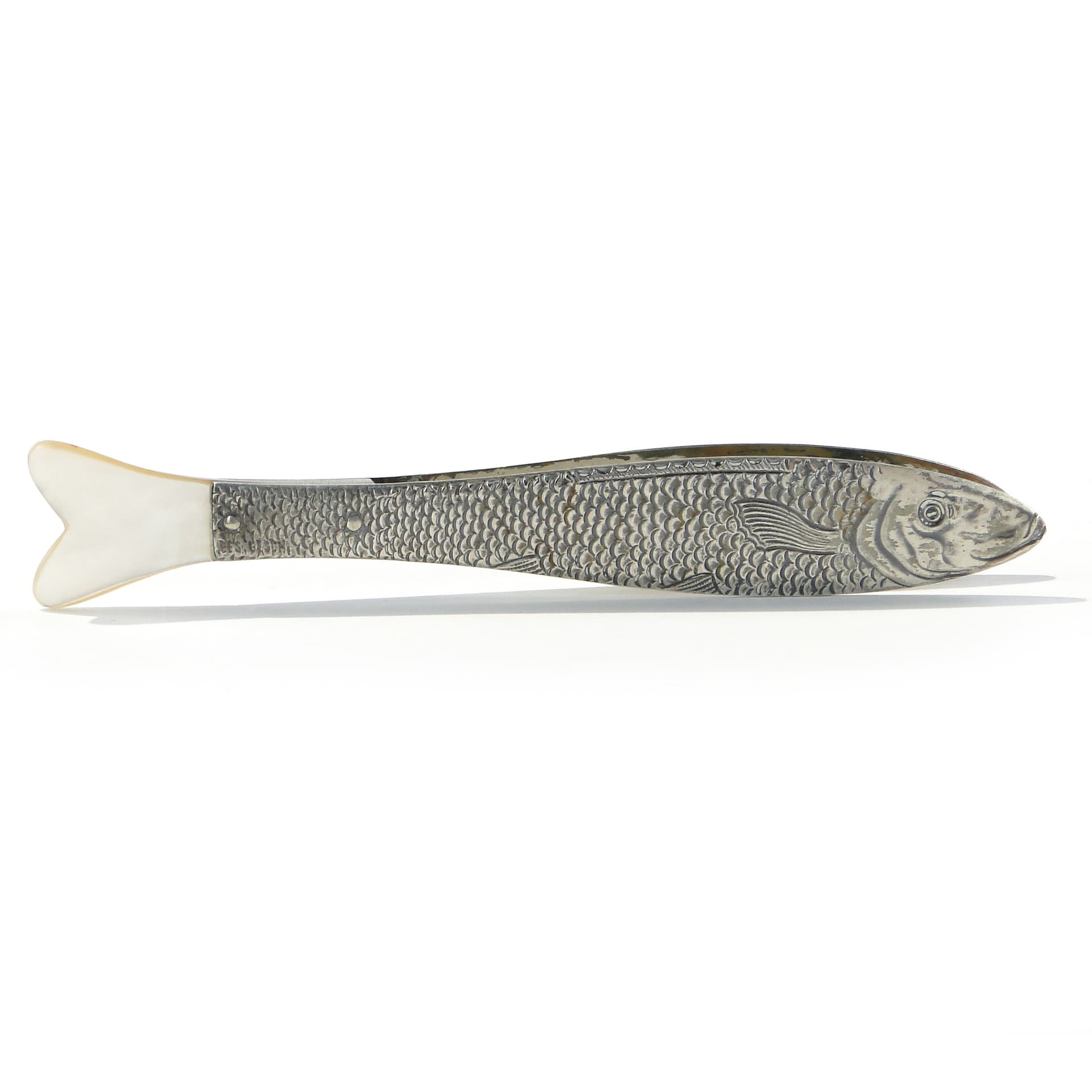 Fish Bone Tweezer, silver-plated brass, mother-of-pearl, Germany, turn of the 19th and 20th centuries - 347068