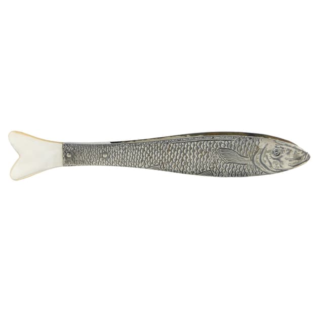 Fish Bone Tweezer, silver-plated brass, mother-of-pearl, Germany, turn of the 19th and 20th centuries - DIMENSION