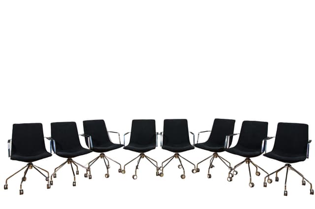Set of eight conference chairs Comet, black synthetic fabric, silver aluminum, by G. Allard, Lammhults, Sweden, 1990s. - DIMENSION