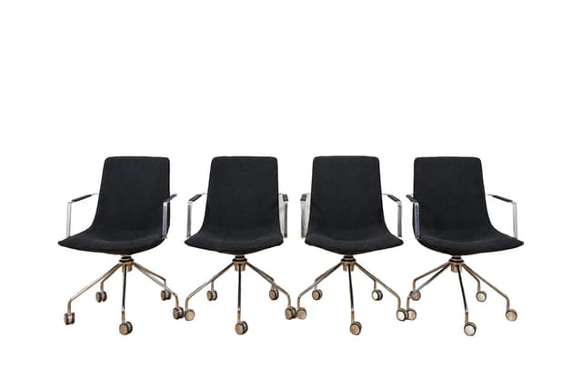 Set of four conference chairs Comet, black wool, silver aluminum, by G. Allard, Lammhults, Sweden, 1990s. - DIMENSION