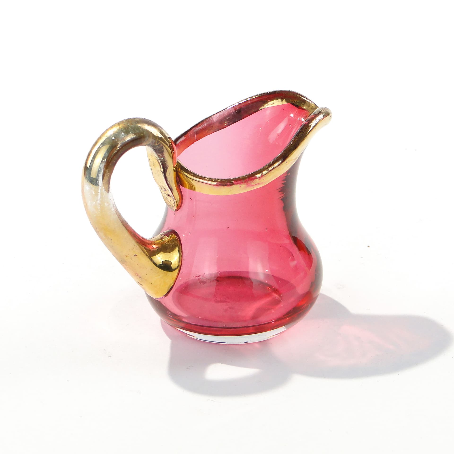 Table Jug, raspberry pink glass, gold-plated, Josephinenhütte, Germany, early 20th c. - 347302