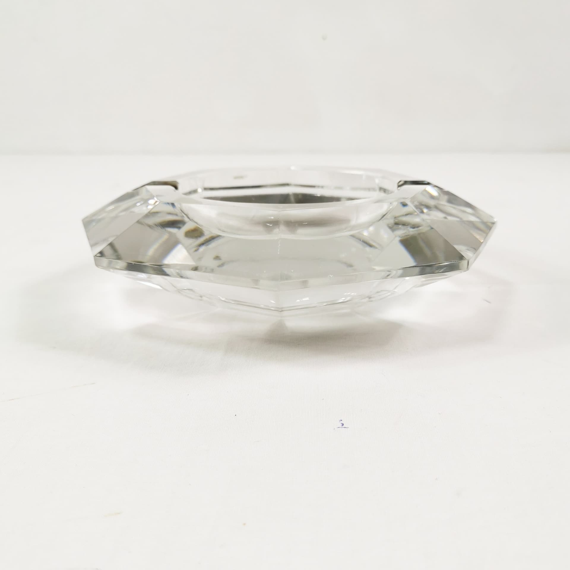 Ashtray, transparent crystal, Val Saint Lambert, Belgium, 1960s. - 347499