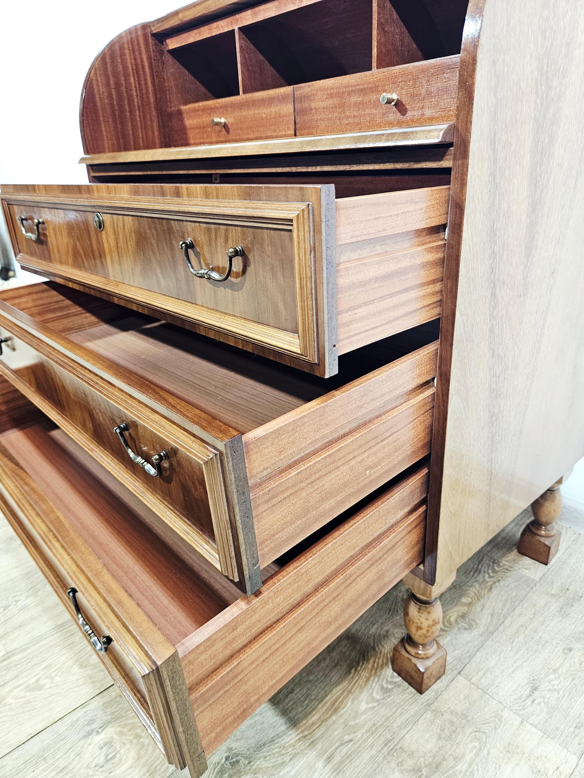 Cylinder roll-top secretary desk, mahogany walnut, 1970s - 347574