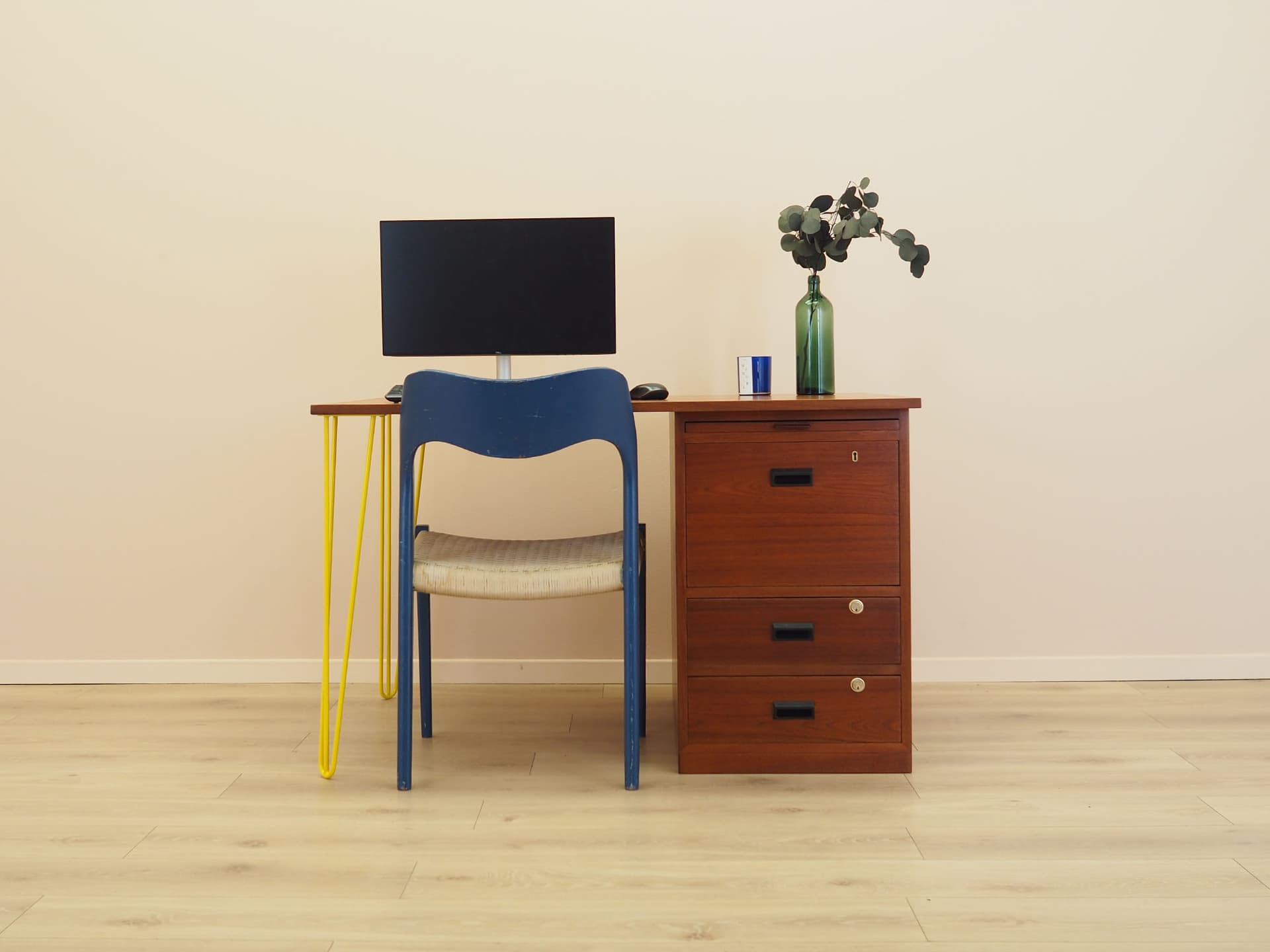 Desk, teak, yellow metal, Bornholm Møbelfabrik, Denmark, 1970s. - 347666