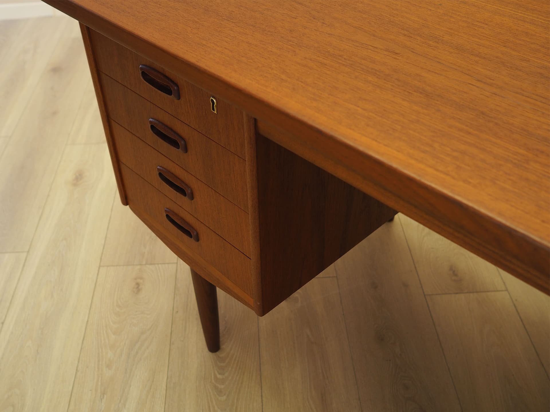 Desk, teak brown, Denmark, 1970s. - 347744