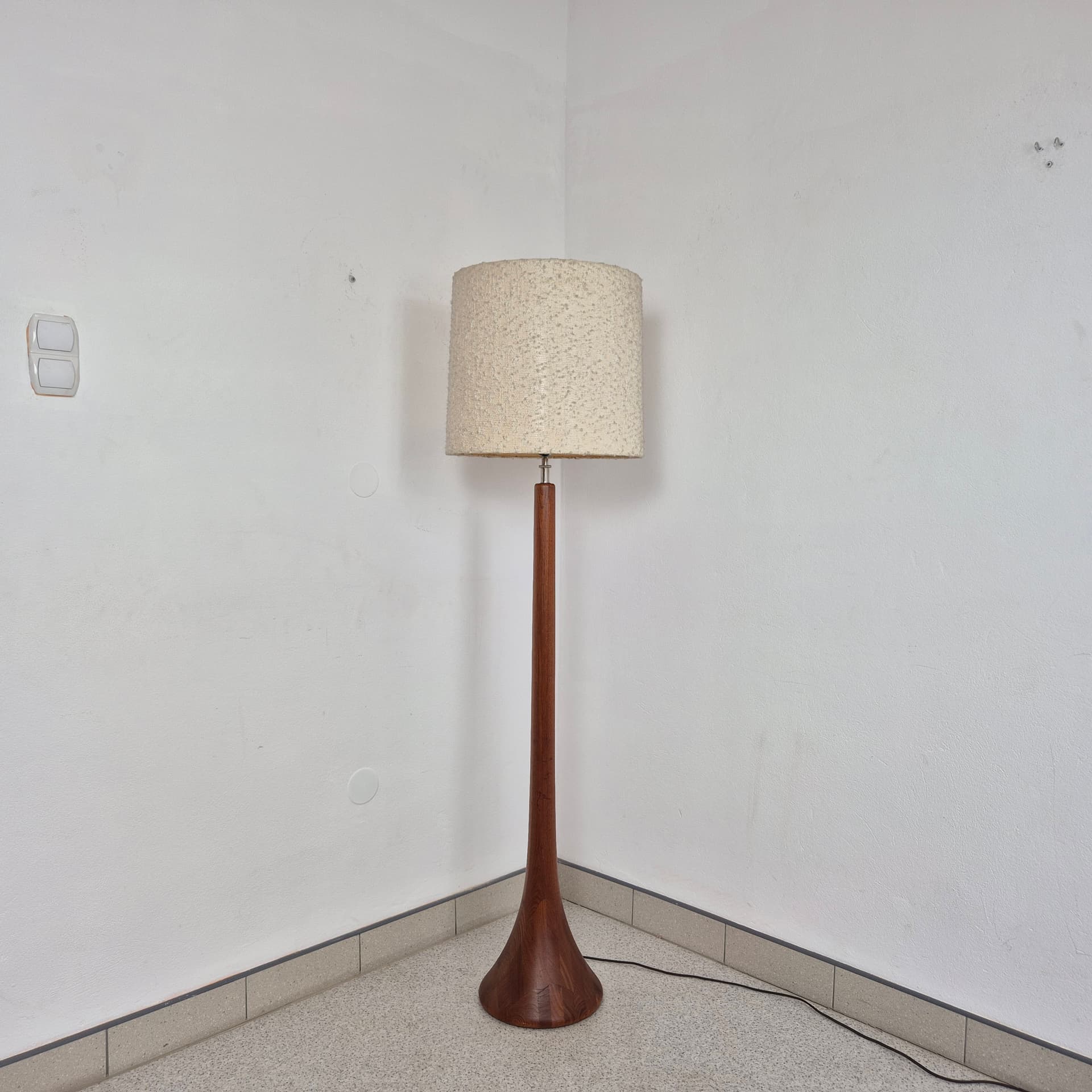 Floor lamp, teak, by L. Brams, Denmark, 1960s. - 347772