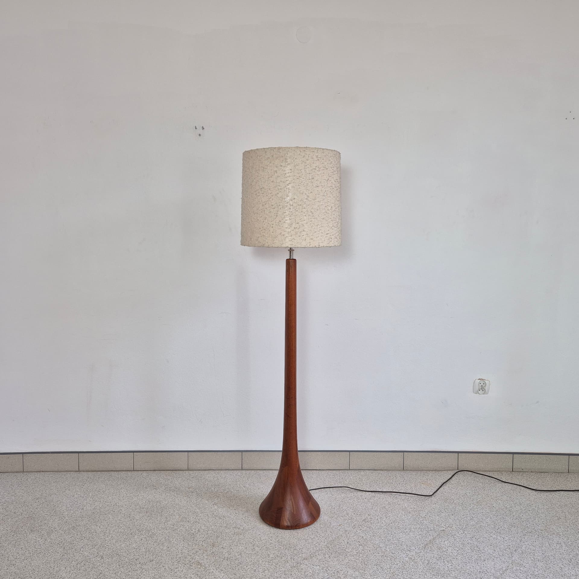 Floor lamp, teak, by L. Brams, Denmark, 1960s. - 347779