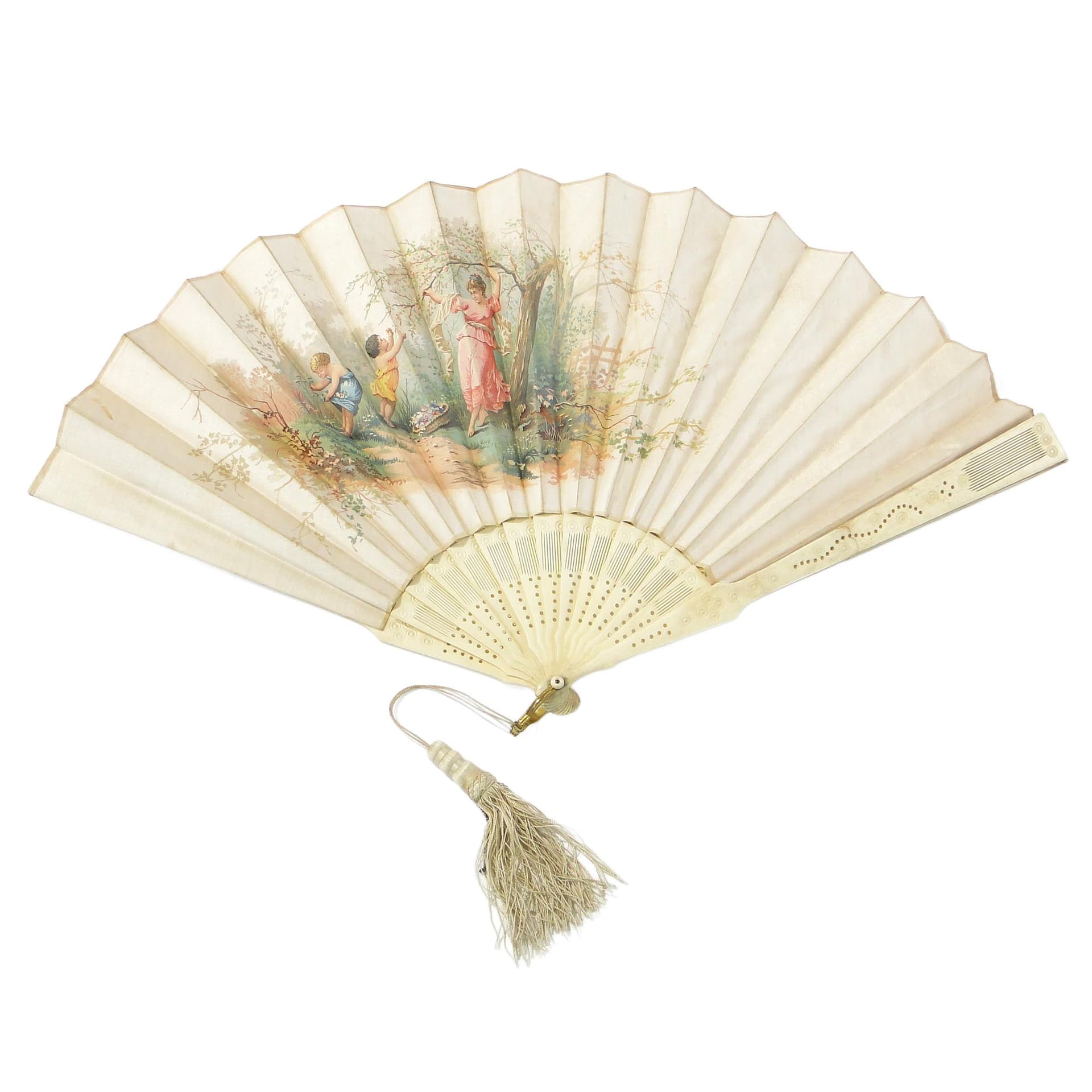 Artistic fan, openwork cream bone, cream silk, 19th century