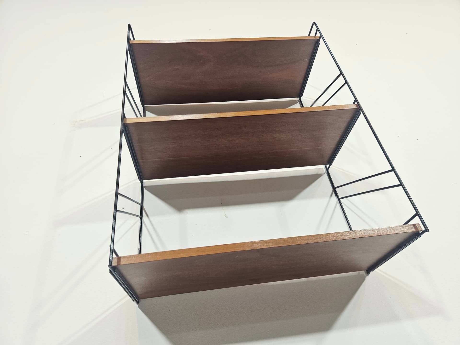 Wall shelf String, brown, wood, black metal, by N. Strinning - 348094