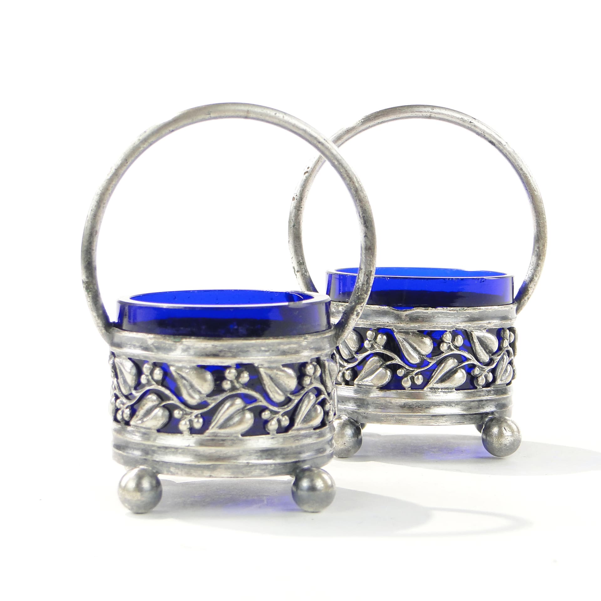 Pair of salt cellars, silver alpaca, cobalt glass, Hohmann & Katz (HOKA), Germany, 1930s. - 349098