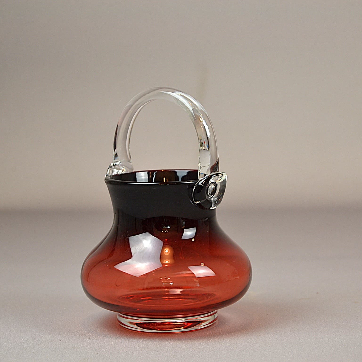 Basket, red glass, by J. Słuczan-Orkusz, Poland, 1980s. - 349189