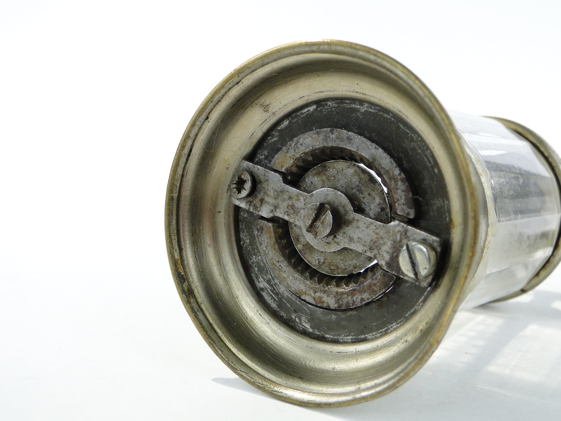 Miniature Spice Grinder, transparent crystal, gold brass, turn of the 19th and 20th century - 349227