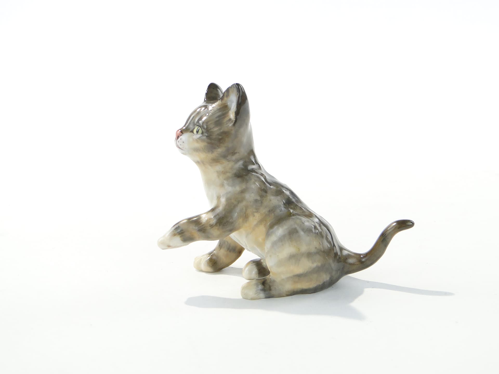 Cabinet sculpture Cat, white porcelain, by H. Weidinger, Augarten, Austria, 1920s - 349315
