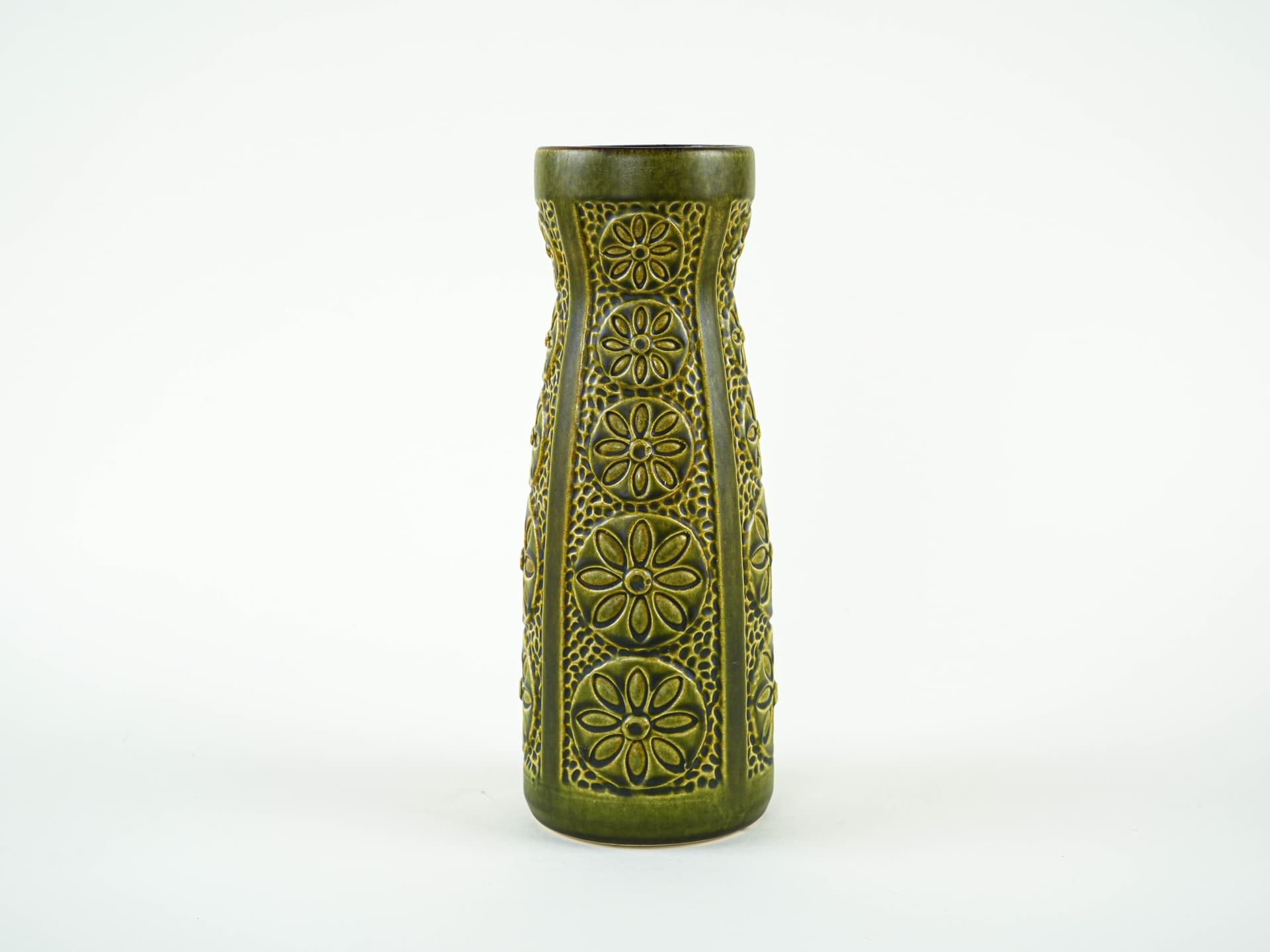 Vase, green, ceramics, Germany, 1970s. - 349354