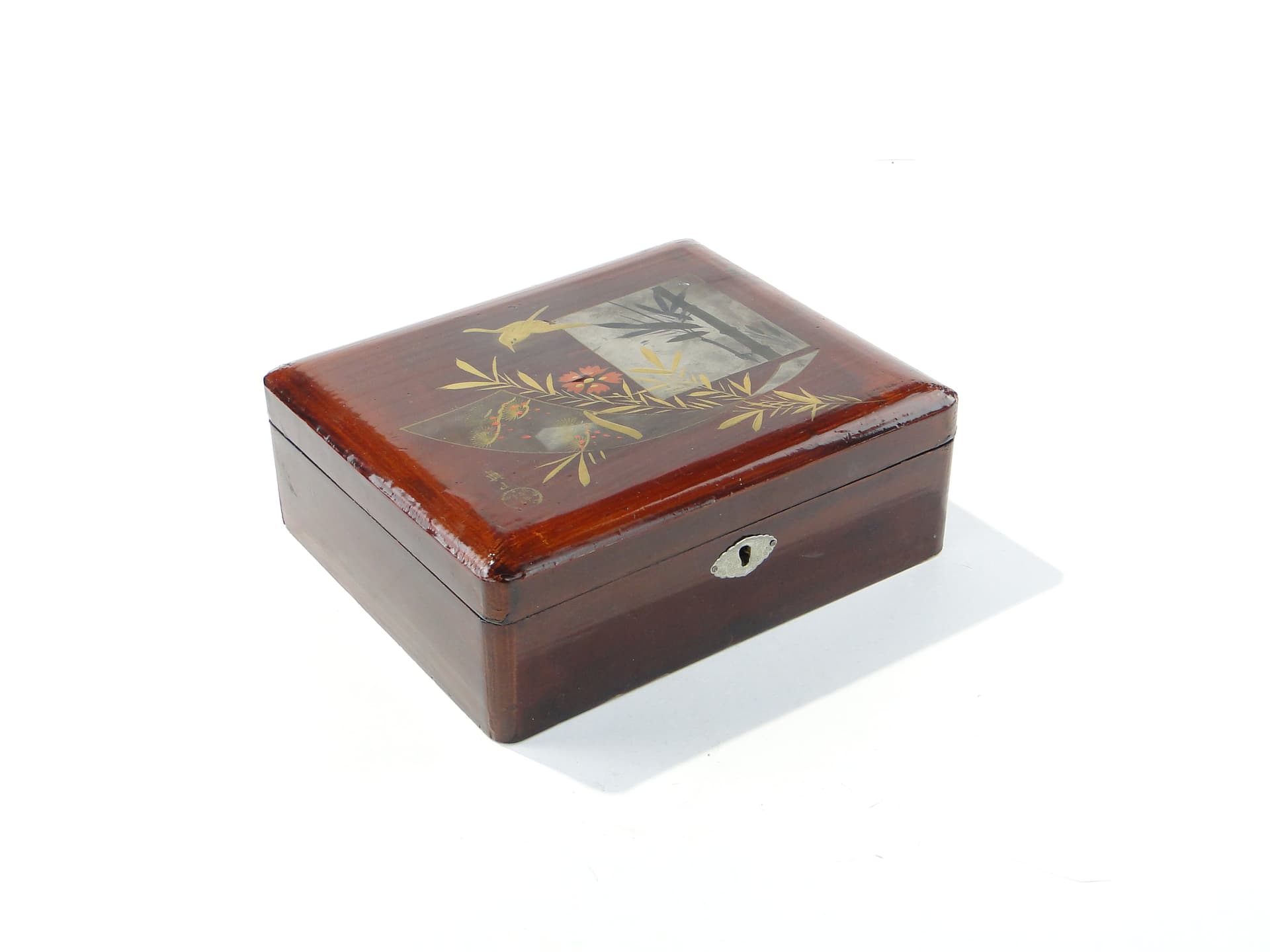 Lacquer box Meiji, brown red black gold green, wood lacquer gilt, Japan, early 20th century - 349402