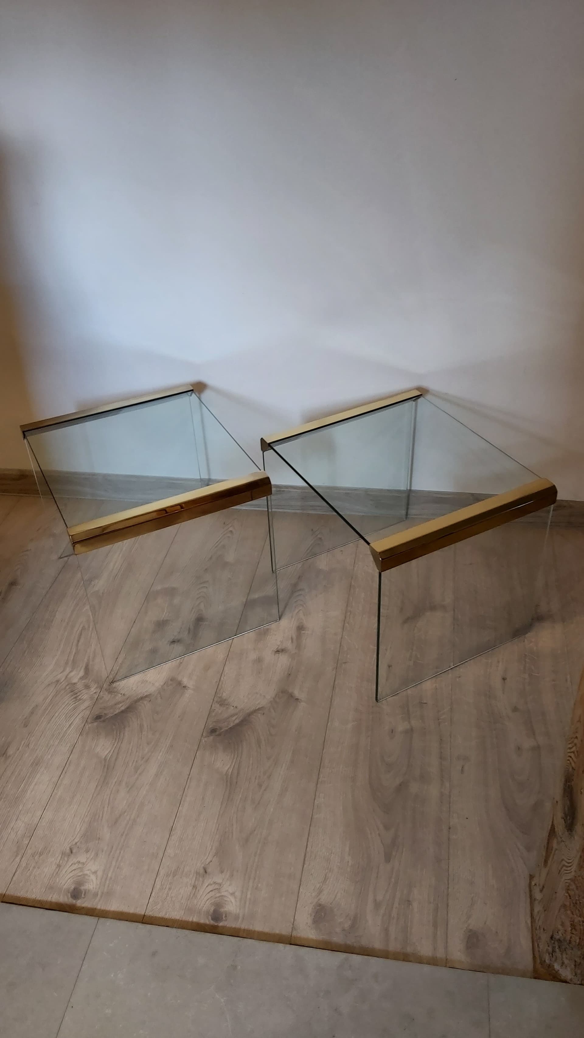 Pair of side tables, transparent greenish glass, gold brass, Italy, 1970s. - 349416