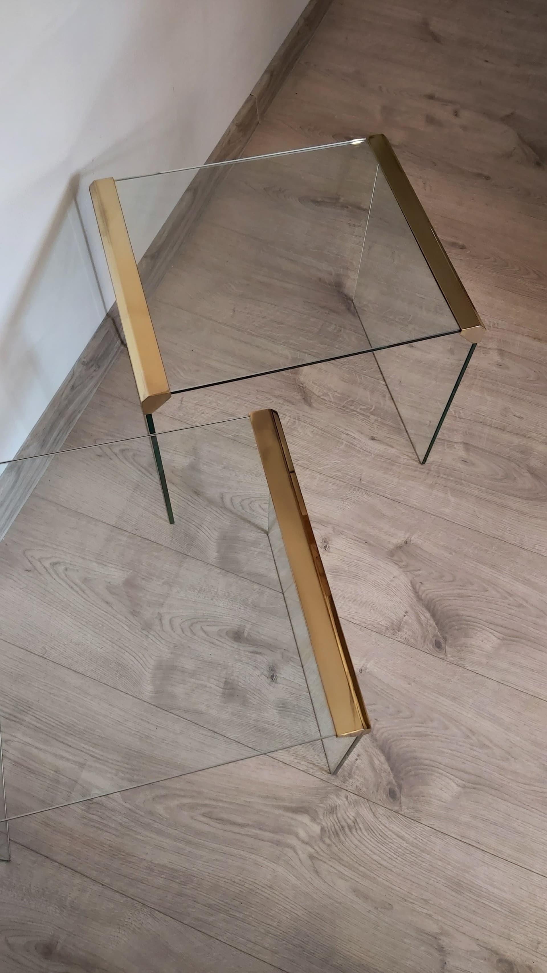 Pair of side tables, transparent greenish glass, gold brass, Italy, 1970s. - 349418