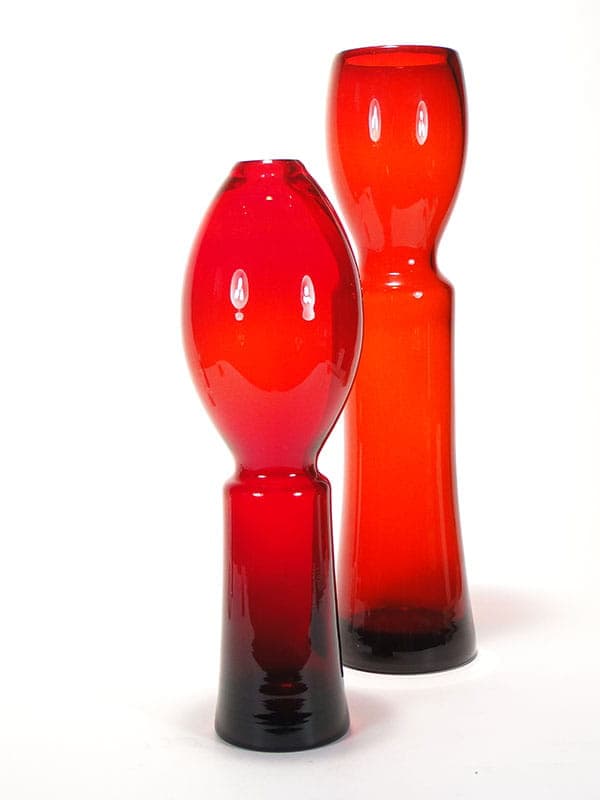 Vase Płomień, red soda-lime glass, by Z. Horbowy, Huta Szkła 'Sudety', Poland, 1970s - 349589