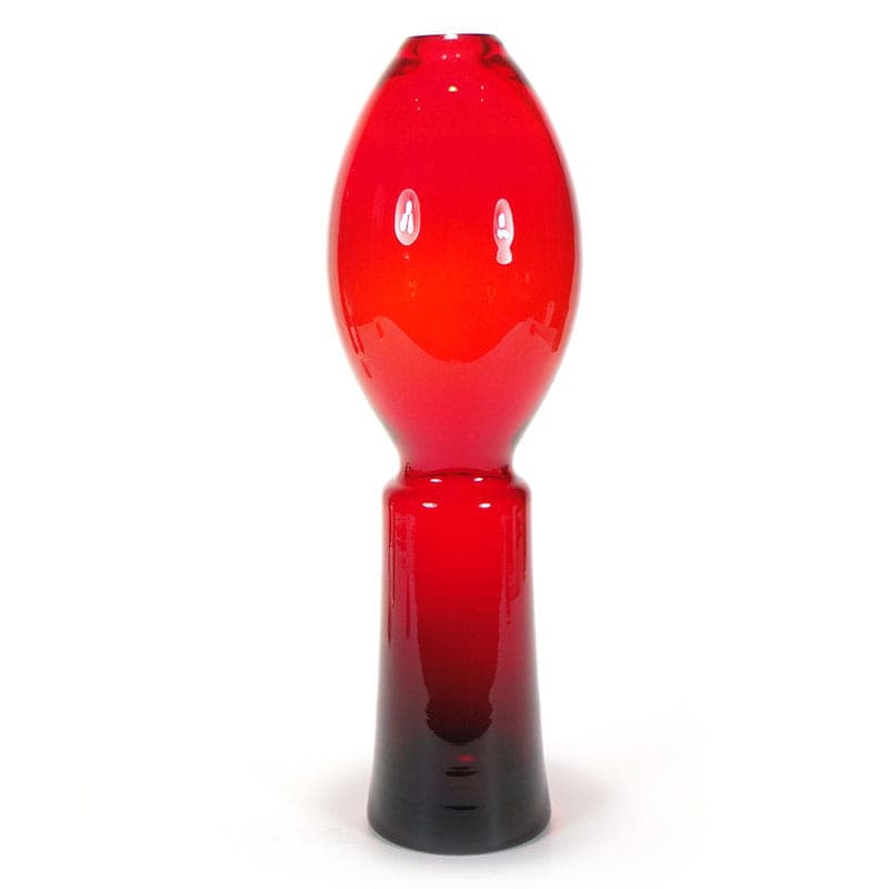 Vase Płomień, red soda-lime glass, by Z. Horbowy, Huta Szkła 'Sudety', Poland, 1970s
