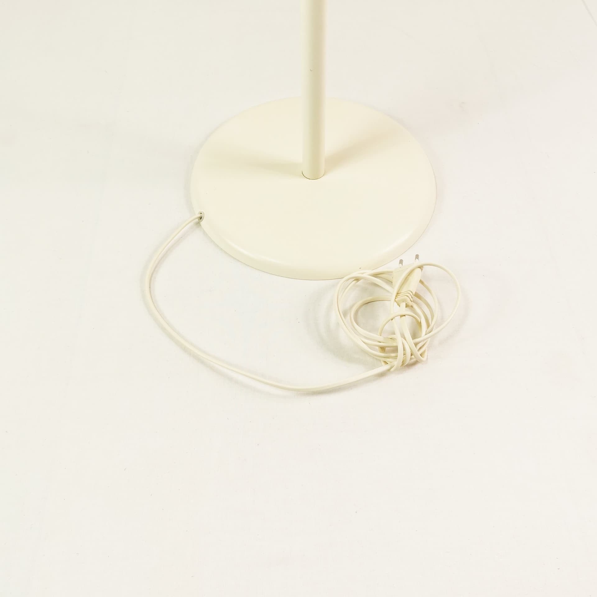 Floor lamp, white metal, Lyfa, Denmark, 1970s. - 349790