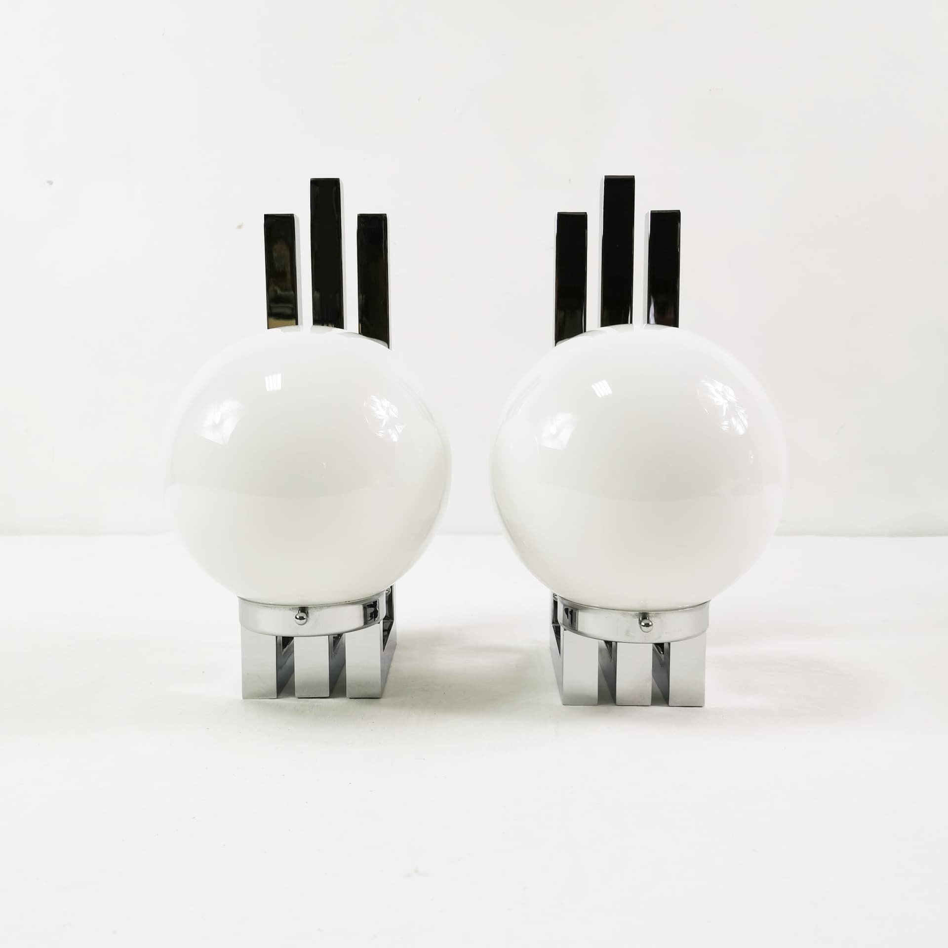 Pair of wall sconces Bauhaus-Modern, silver chrome, white glass, by T. Wien, Austria, 1970s. - 349792