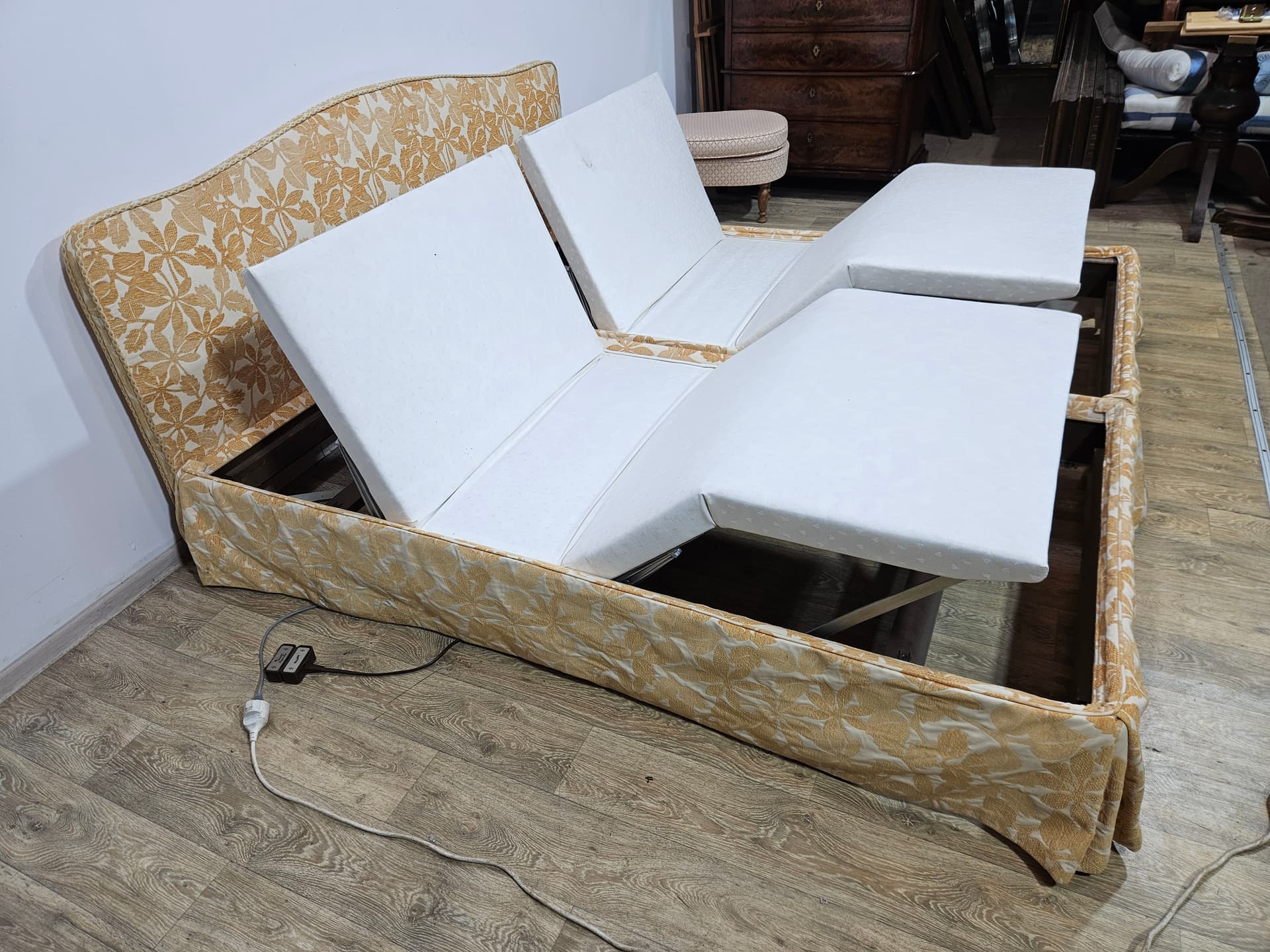 Vintage double electric bed, cream-gold jacquard, wood, metal, 1970s - 350131