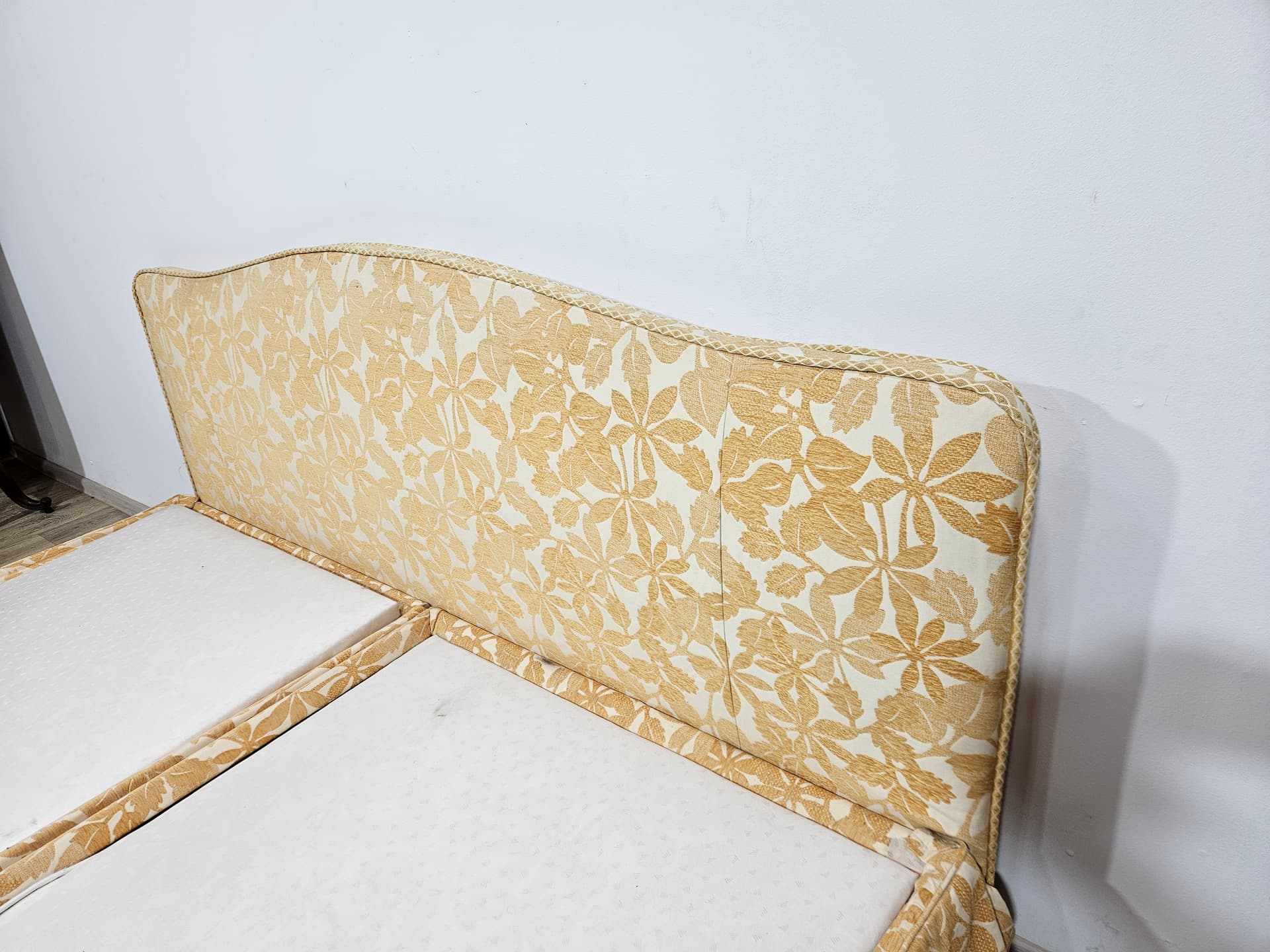 Vintage double electric bed, cream-gold jacquard, wood, metal, 1970s - 350122
