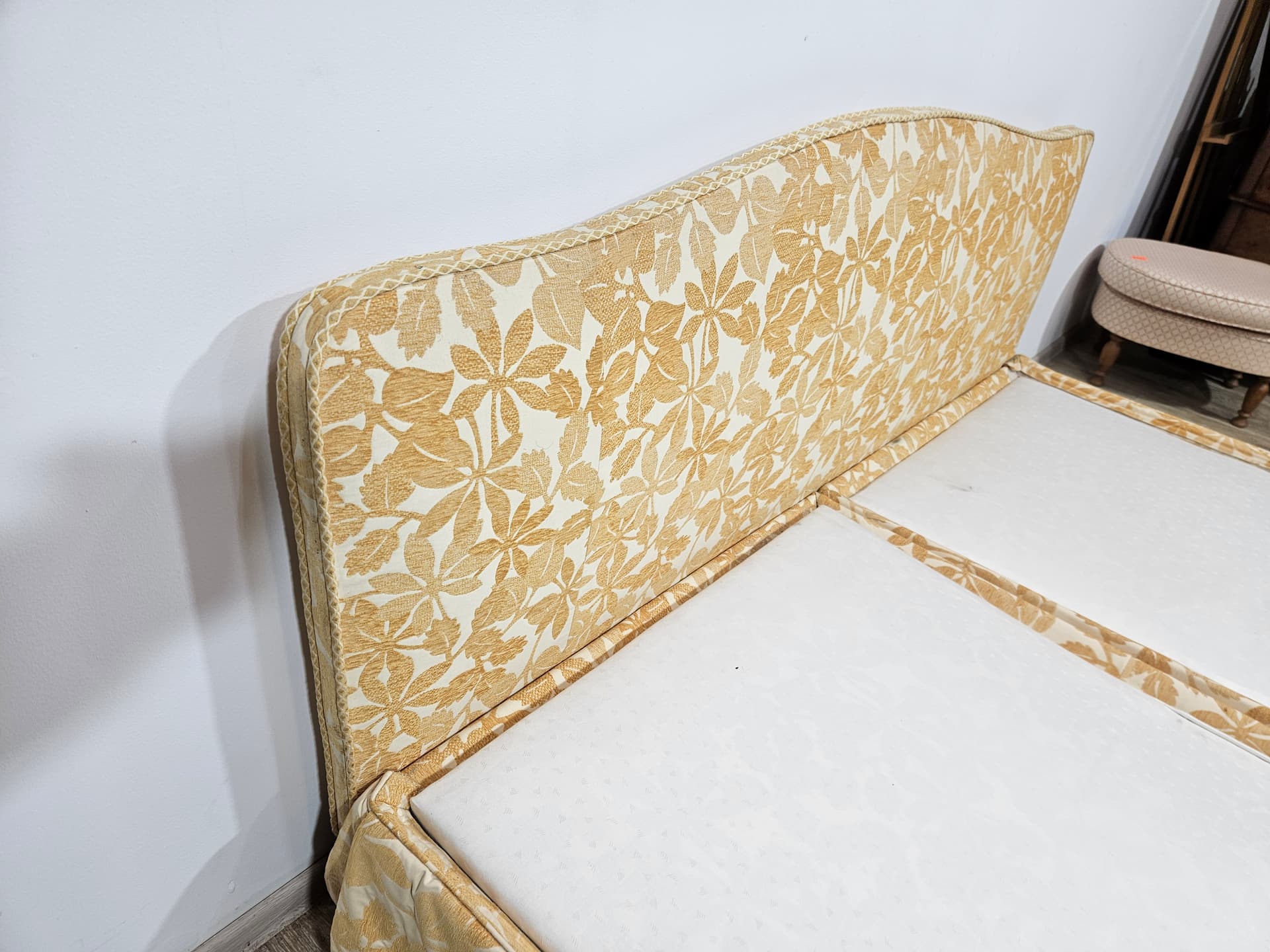 Vintage double electric bed, cream-gold jacquard, wood, metal, 1970s - 350120
