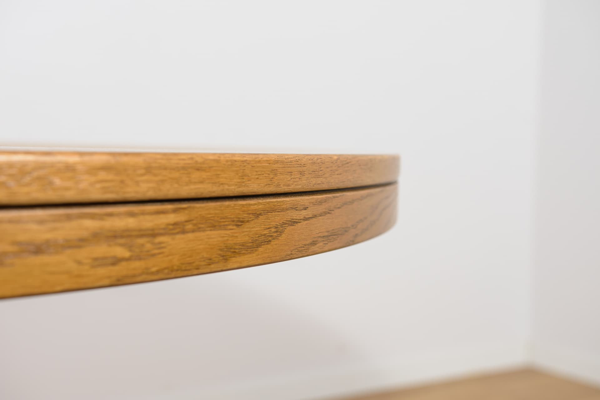 Round Extendable Table, brown oak, Farstrup Møbler, Denmark, 1970s. - 350203