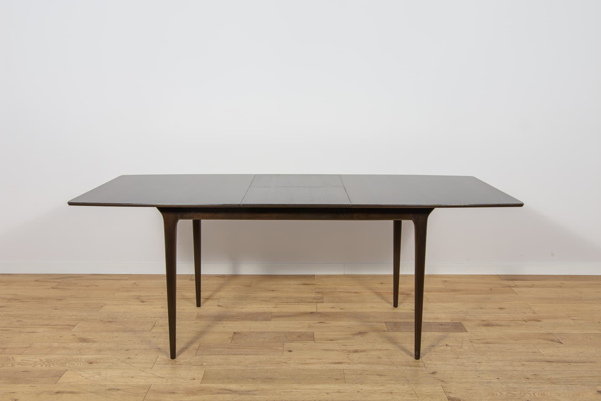 Extendable Table, brown teak, McIntosh, United Kingdom, 1960s. - 350250