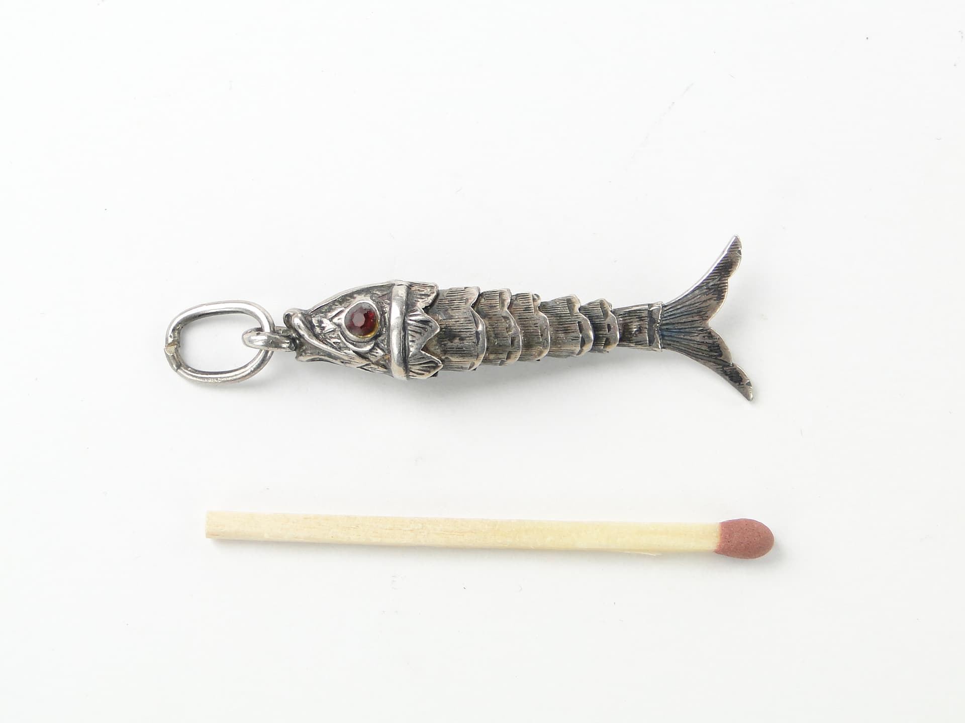 Segmental fish pendant, silver, red ruby, Europe, early 20th century - 350273